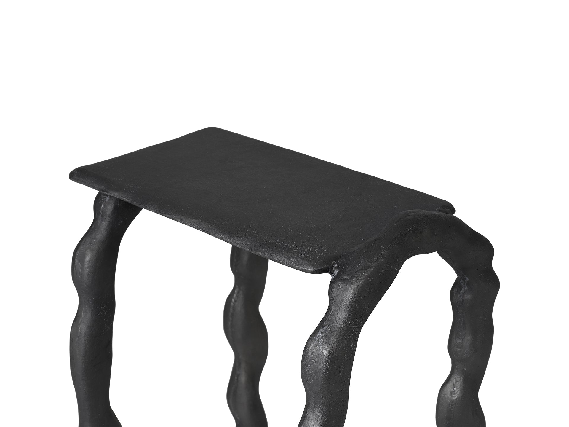 Table d'appoint sculpturale en aluminium recyclé, avec pieds bouclés organiques, pour l'intérieur et et l'extérieur