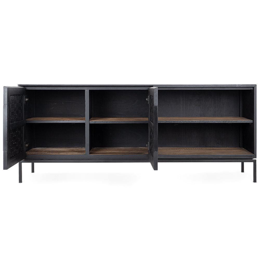 Commode basse vintage en bois de récupération et rotin anthracite avec 2 portes et étagères en bois naturel pour salon