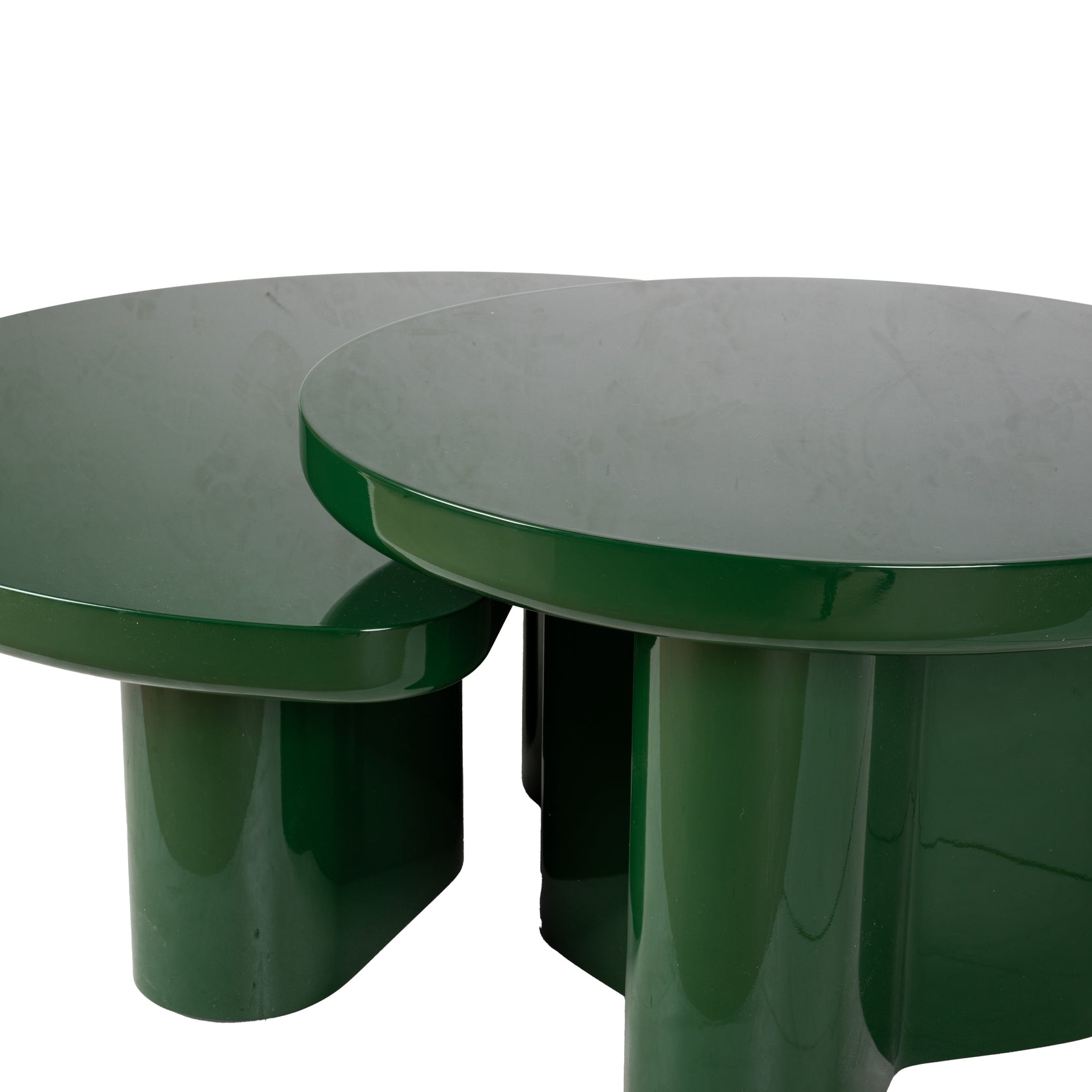 Table d'appoint laquée contemporaine avec finition brillante pour salon