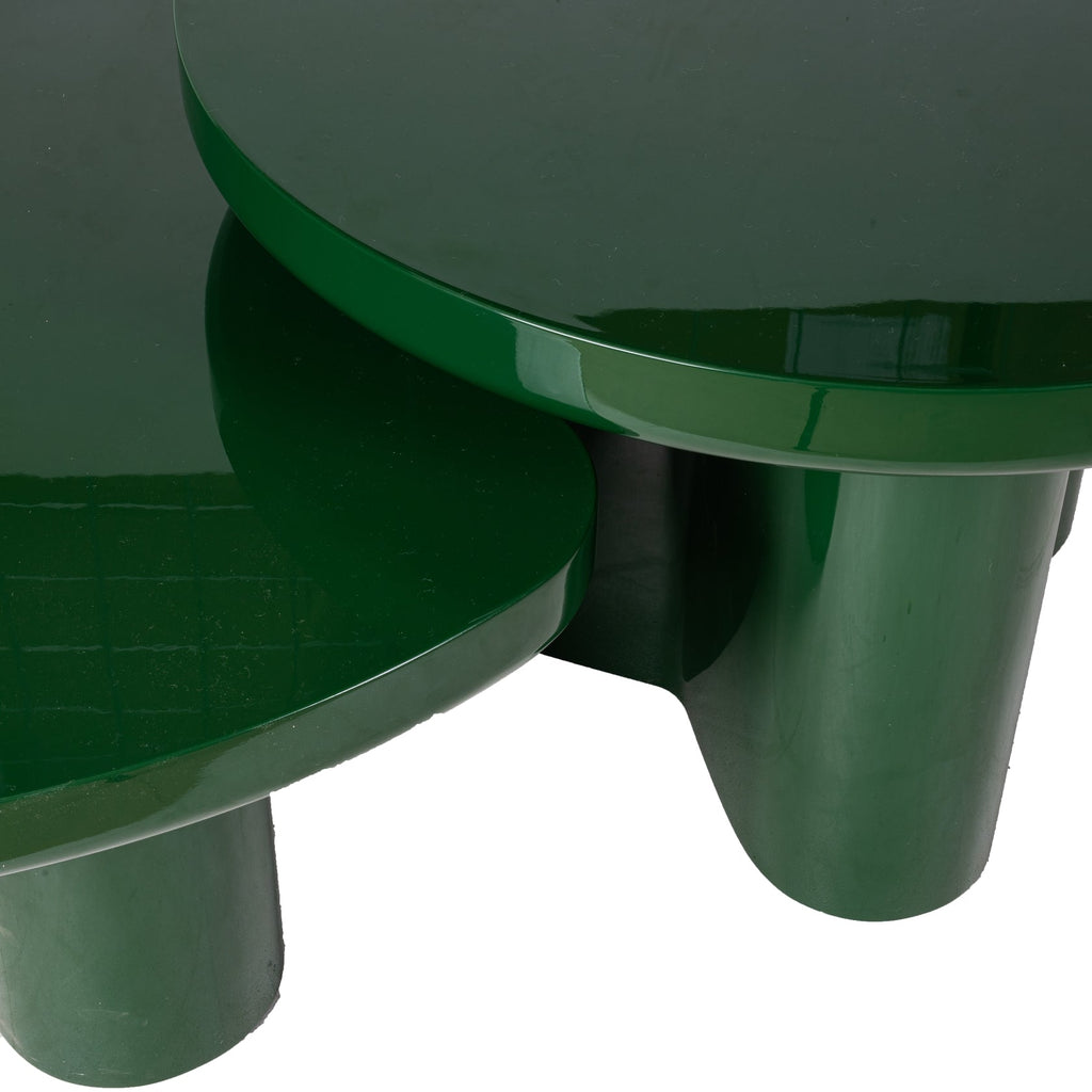 Table d'appoint laquée contemporaine avec finition brillante pour salon