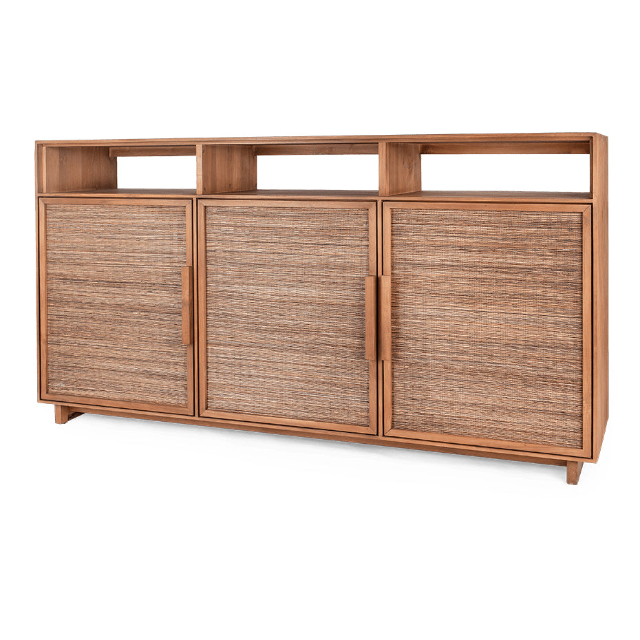 Commode haute avec 3 portes et étagères ouvertes en teck recyclé et nervure de feuille de cocotier de style Mid-Century pour salon