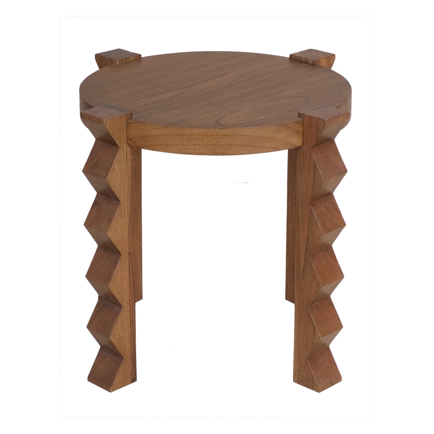 Table d'appoint sculpturale en bois avec pieds sculptés géométriques pour salon